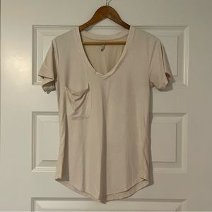 V-neck T-shirt